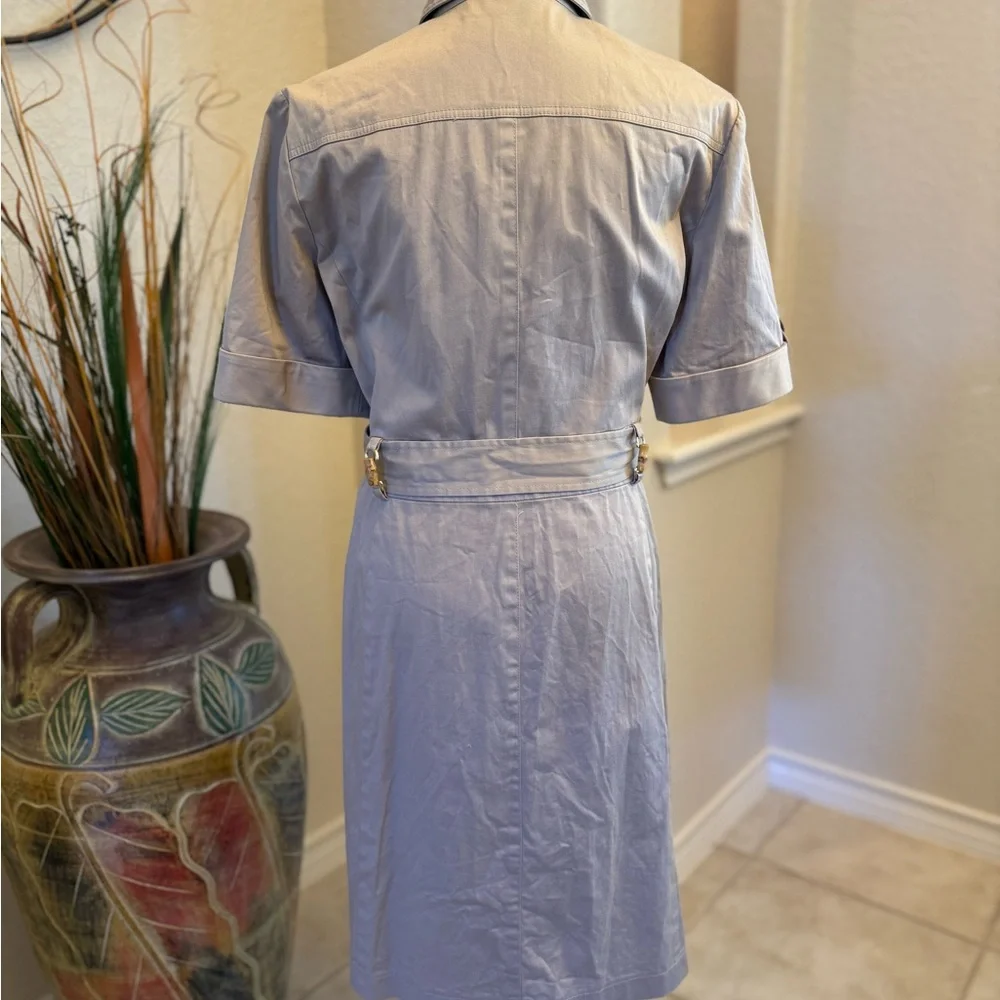 Tahari ASL Khaki colored short sleeve trench dress Size 8 - Picture 2 of 6